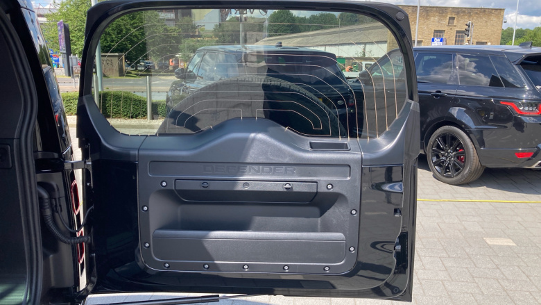 Land Rover Defender 3.0 D350 X-Dynamic SE 130 5dr Auto [8 Seat] Diesel Estate